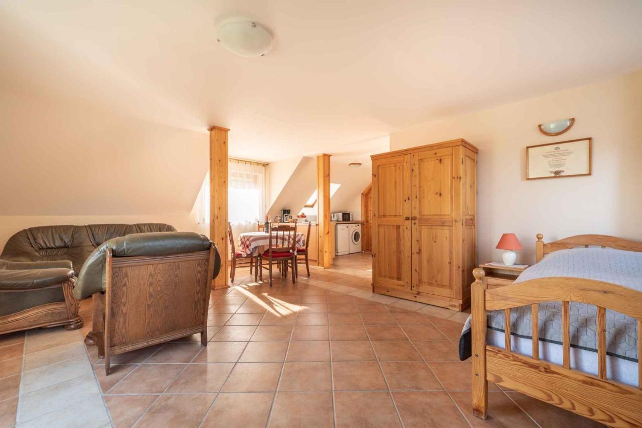 Apartment In Keszthely/Balaton 19020 Екстериор снимка